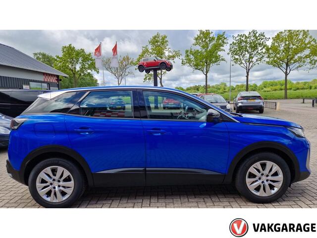 Peugeot 3008 1.2 PT Active P.Bns