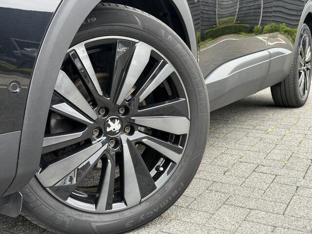 Peugeot 3008 GT 1.2 PureTech 130PK EAT8 Automaat Blackpack, Navigatie, Achteruitrijcamera, Keyless, Stoelverwarming, Elektrische Kofferklep, Apple CarPlay, Android Auto