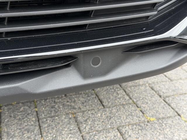Peugeot 3008 GT 1.2 PureTech 130PK EAT8 Automaat Blackpack, Navigatie, Achteruitrijcamera, Keyless, Stoelverwarming, Elektrische Kofferklep, Apple CarPlay, Android Auto