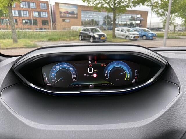 Peugeot 3008 1.6 HYbrid 225 GT | Navi | Camera | Cruise | 53.381 km Dealeronderhouden