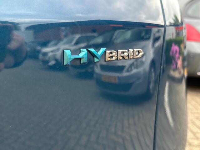 Peugeot 3008 1.6 HYBRID ALLURE. TREKHAAK PHEV