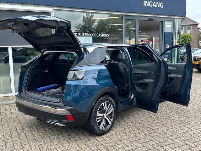Peugeot 3008 1.6 HYBRID ALLURE. TREKHAAK PHEV
