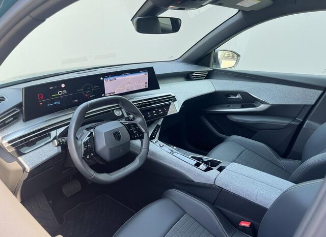 Peugeot 3008 e-3008 Allure Avantage 210 73 kWh
