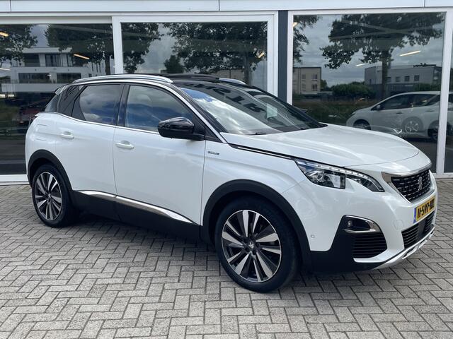 Peugeot 3008 1.5 BlueHDi Blue Lease GT Line Schuif-Kanteldak / LED / Camera / Carplay / Cruise / Trekhaak