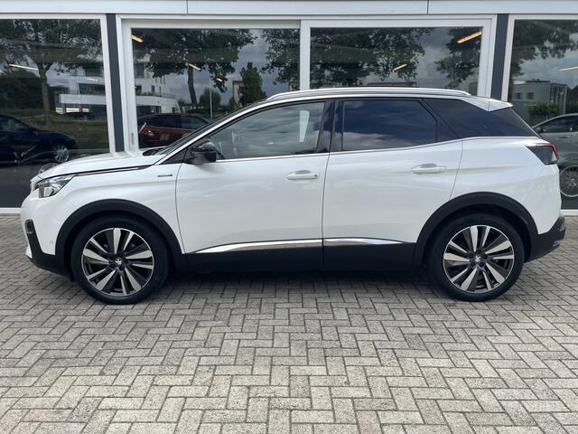 Peugeot 3008 1.5 BlueHDi Blue Lease GT Line Schuif-Kanteldak / LED / Camera / Carplay / Cruise / Trekhaak