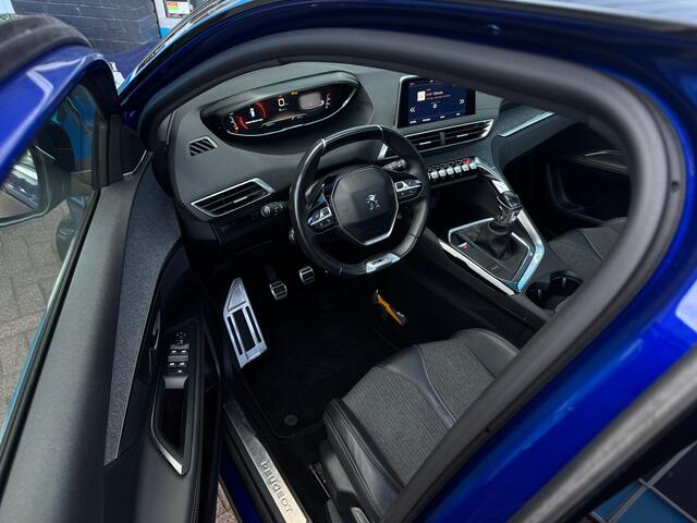 Peugeot 3008 1.2 PureTech GT Line Gratis Afleverpakket! | Panoramadak | Apple Carplay |