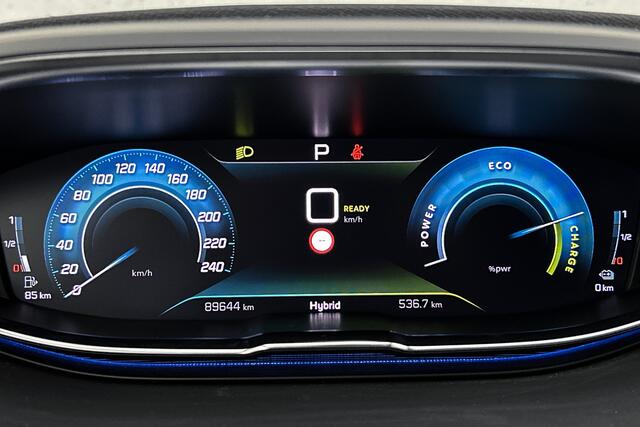 Peugeot 3008 1.6 HYbrid 225 GT | Adaptieve cruise control | Half leder | LED