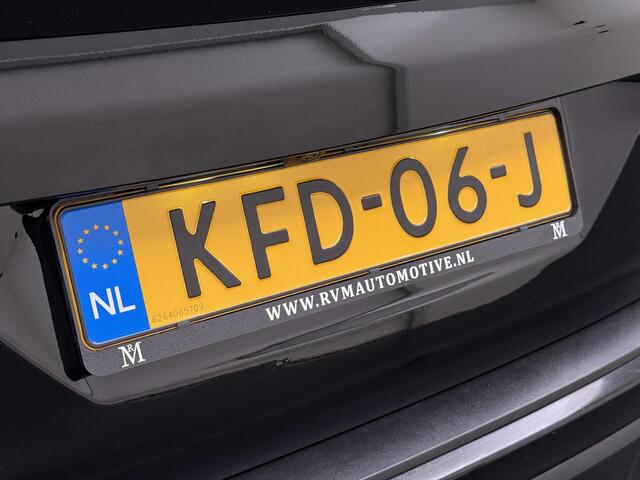 Peugeot 3008 1.6 HYbrid 225 GT VAN: 25.400,- VOOR: 23.440- UW WKVOORDEEL: 1.960 ,-| BLACK PACK| ELEKTRISCHE ACHTERKLEP| CAMERA| STOELVERWARMING| LED| FOCAL AUDIO| ADAPTIVE CRUISE CONTROL|
