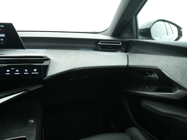 Peugeot 3008 1.2 HYBRID 145PK GT E-DCS6 | Achterklep Elektrisch | Winterpakket