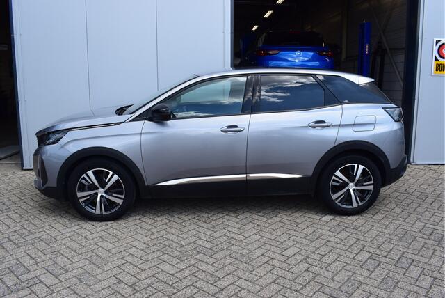 Peugeot 3008 1.6 HYbrid 180PK Allure | NAVI | Camera | LED