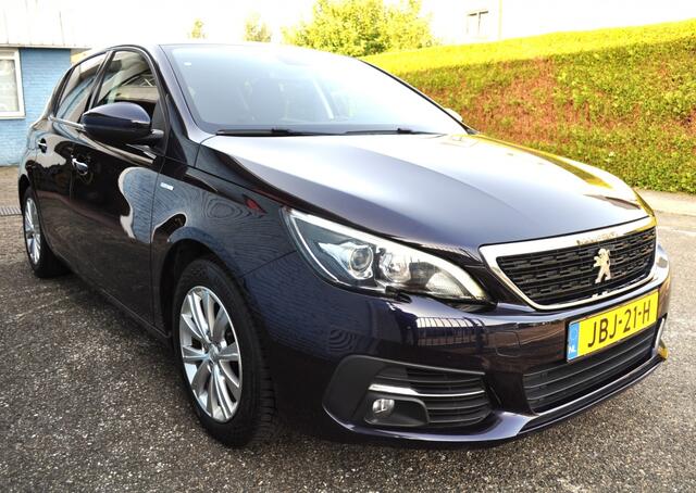 Peugeot 308 1.2 T style nav pdc+cam egtg