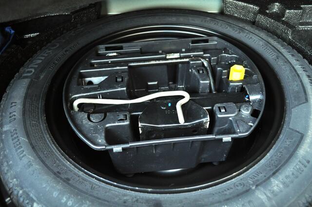 Peugeot 308 1.2 T style nav pdc+cam egtg