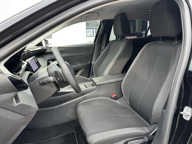 Peugeot 308 1.6 Plug-in Hybrid 180 PK Pack Edition | Automaat | Navigatie | Stoelverwarming | Digitaal Dashboard | Keyless Start | Cruise Control | Climate Control | Parkeersensoren | 17" Lichtmetalen Velgen |