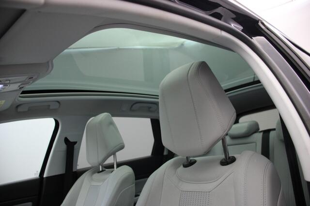 Peugeot 308 SW 1.2 PureTech Premium - Carplay, Cruise, Panorama