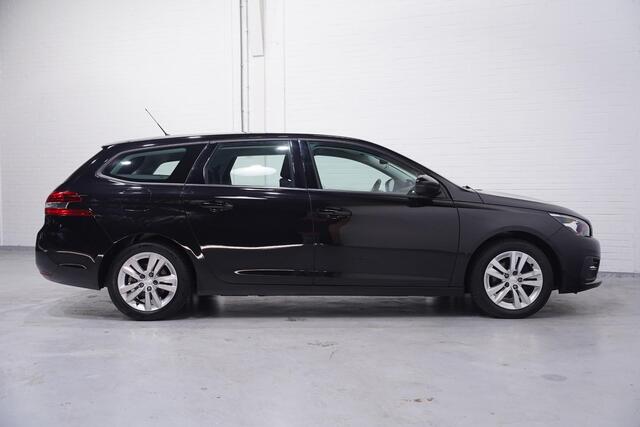 Peugeot 308 1.5 HDI Active Pack Navi Cruise Control Apple/Android Carplay PDC Achter LMV '16'
