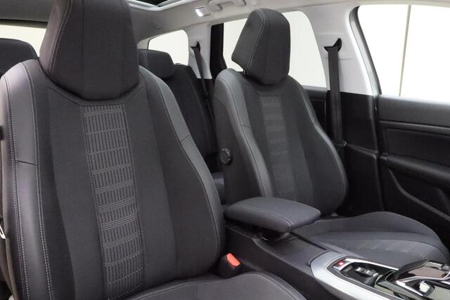 Peugeot 308 SW 1.2 PureTech 130pk Blue Lease Premium | Automaat | Panoramadak | Trekhaak | Adaptieve Cruise Control | Comfort stoelen | Parkeersenrsoren rondom met camera