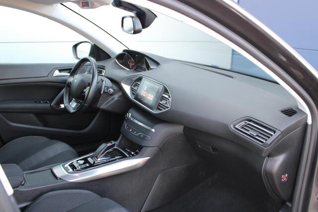 Peugeot 308 1.2 PureTech 130pk Allure Pack Automaat Airco Navi Camera Zeer mooi