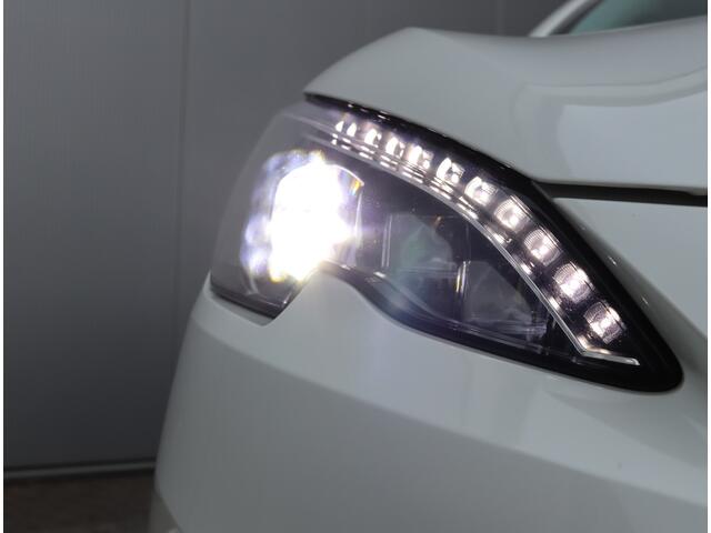 Peugeot 308 SW 130PK PureTech Allure | Panoramadak | Trekhaak | Camera