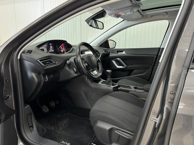 Peugeot 308 SW 1.2 PureTech Blue Lease Executive PANO 2X-PDC TREKHAAK LMV