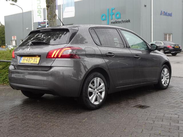 Peugeot 308 1.2 PureTech Executive 5-Drs