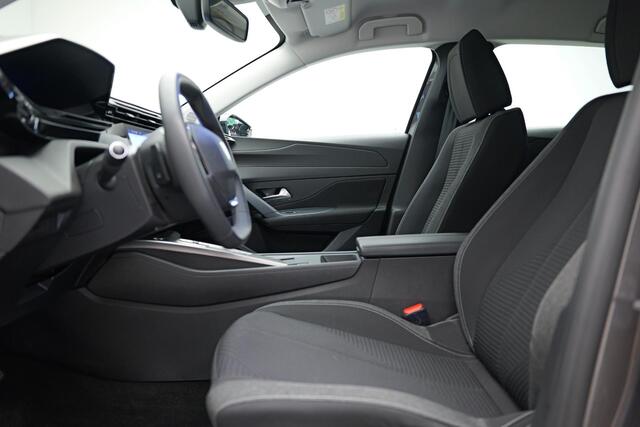 Peugeot 308 1.2 PureTech Allure |Carplay|Cruise|Navi|LED|