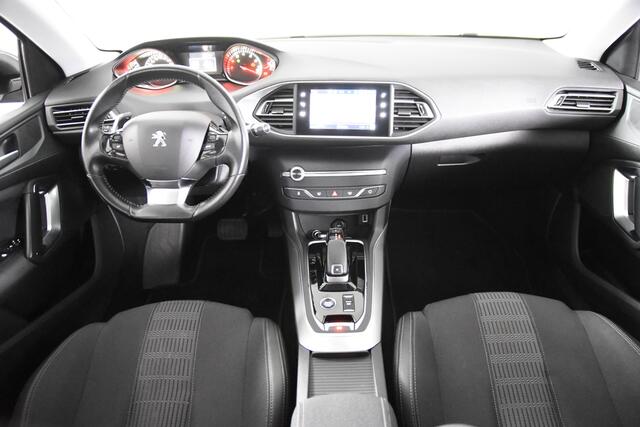 Peugeot 308 SW 1.2 PureTech Allure *1ste Eigenaar*Leer*Navigatie*Trekhaak*
