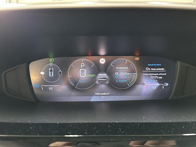 Peugeot 308 1.6 Plug-in Hybrid 180 Allure | Adaptive cruise control | Camera | Carplay