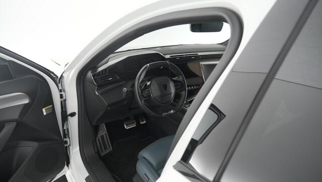 Peugeot 308 PureTech 130 GT Pack Business | Camera | Dodehoekdetectie | Apple Carplay