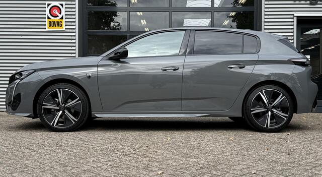 Peugeot 308 1.2 PureTech GT l I-Cockpit l Stoelverwarming l Sfeer l Camera l Navi