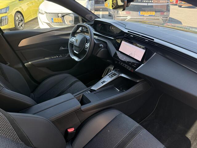 Peugeot 308 1.6 Plug-in Hybrid 225 GT Adapt. Cruise / 18Inch / Clima / Navi / 360* Camera