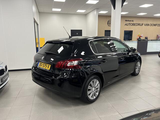 Peugeot 308 1.2 PT. 130PK / ALLURE / PANODAK / NAVI / PDC /