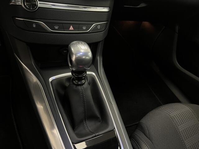 Peugeot 308 1.2 PT. 130PK / ALLURE / PANODAK / NAVI / PDC /