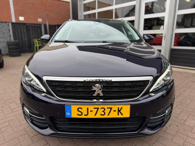 Peugeot 308 SW BLUE LEASE EXECUTIVE 1.2 PURETECH 110 / PANO / CARPLAY / TREKHAAK