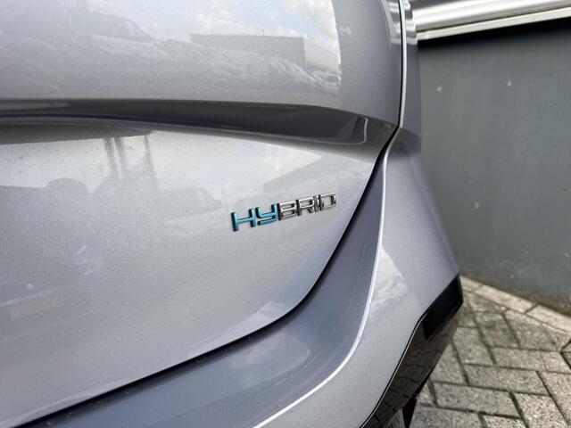 Peugeot 308 SW GT 1.6 HYbrid PHEV 225pk e-EAT8 | NAVI | STUUR+VOORRUITVERW. | FOCAL HIFI | ELEKTR. A.KLEP | 360° CAMERA | ALL-SEASONBANDEN | KEYLESS ENTRY |