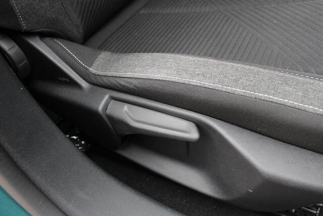 Peugeot 308 1.2 PureTech 110pk Active Pack Business Airco Carplay