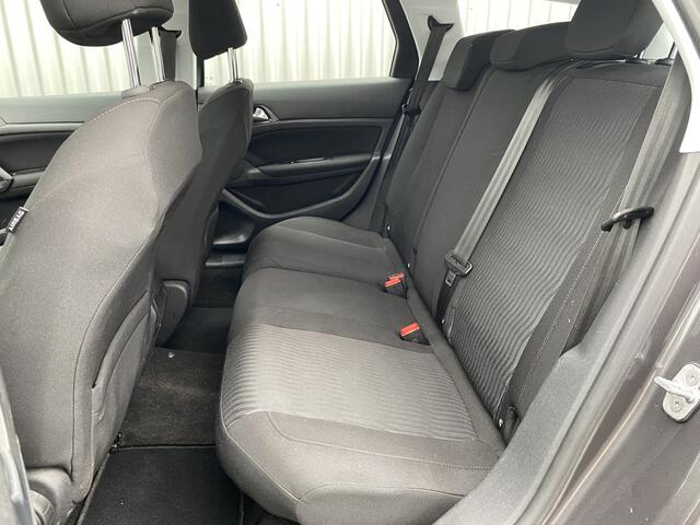 Peugeot 308 SW 1.2 PureTech Blue Lease Clima, Navi, CC, Bluetooth, Trekh, - Inruil Mogelijk -