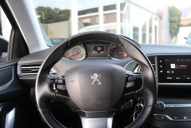Peugeot 308 SW 1.2 PureTech Blue Lease//Navi//99.696km!!