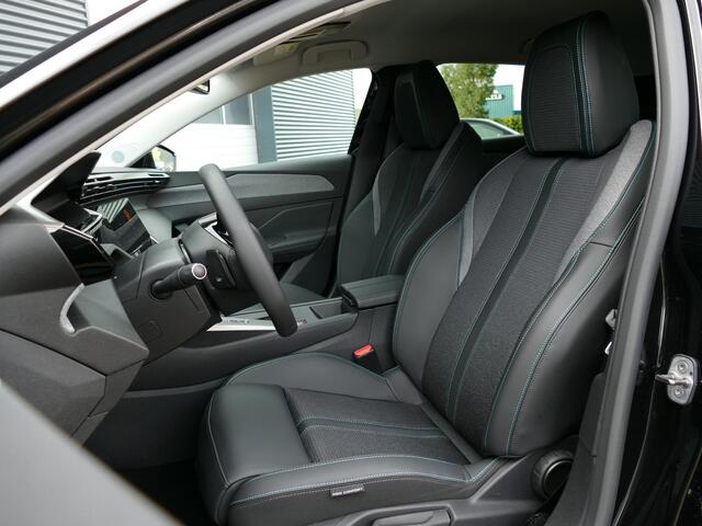 Peugeot 308 1.2 Hybrid 145 e-DCS6 Allure | Adaptive Cruise Control | Camera | Stoelverwarming | Verwarmd stuurwiel | Afneembare trekhaak | Keyless Entry & Start