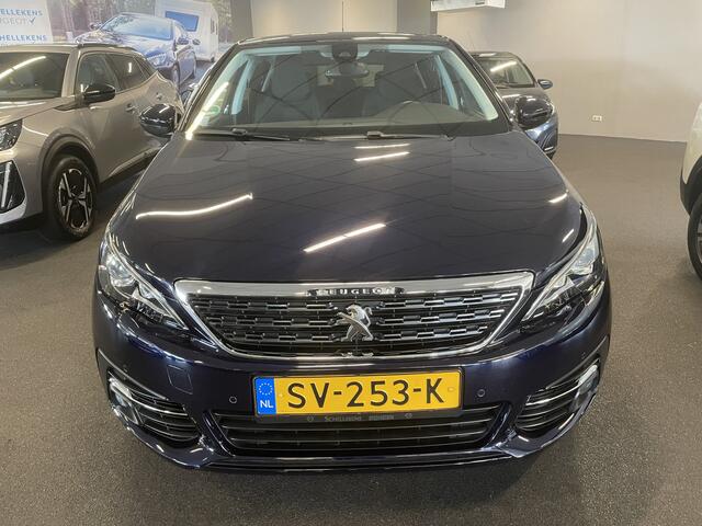 Peugeot 308 1.2 PureTech Allure 130pk Navigatie-Verwarmde voorstoelen-Climate control-Parkeersensoren