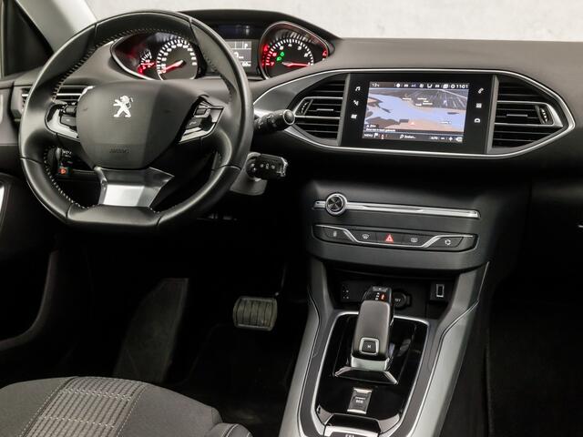 Peugeot 308 SW 1.2 PureTech Premium Sport Automaat (PANORAMADAK, APPLE CARPLAY, GROOT NAVI, 360 CAMERA, SPORTSTOELEN, TREKHAAK, ADAPTIVE CRUISE, GETINT GLAS, NIEUWE APK, NIEUWSTAAT)