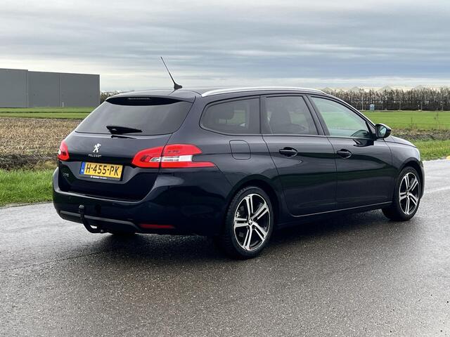 Peugeot 308 SW 1.2 PureTech Blue Lease Executive Distributieriem is vervangen!