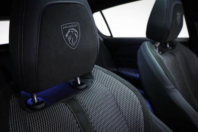 Peugeot 308 1.6 Plug-in Hybrid 180 GT HIFI PACK | PANORAMADAK | DRAADLOZE LADER | APPLE | CAMERA