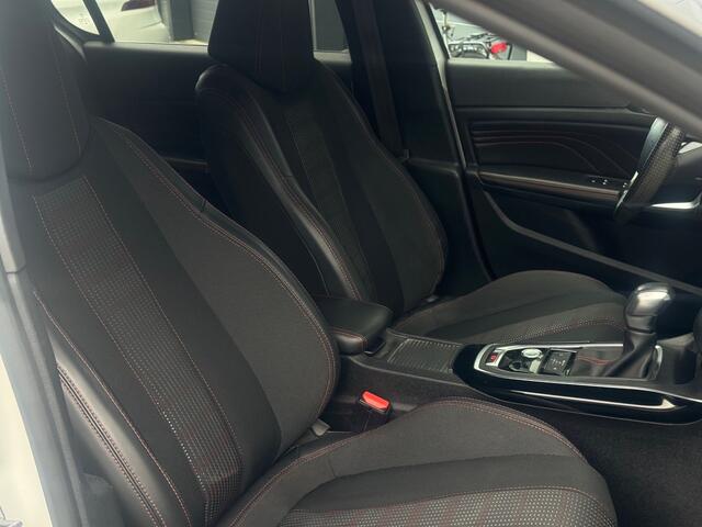 Peugeot 308 1.2 e-THP GT Line AUTOMAAT, LED, CAMERA, KEYLESS, CARPLAY