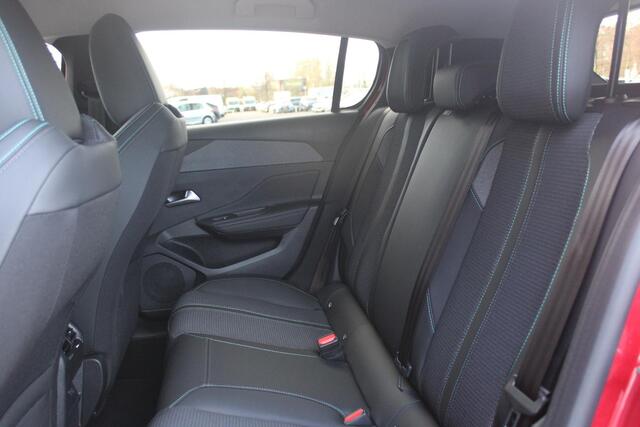 Peugeot 308 1.2 Hybrid 145PK E-DCS6 Allure | KEYLESS ENTRY/START | DRAADLOZE APPLE CARPLAY/ANDROID AUTO | NAVIGATIE | CLIMATE CONTROL | LICHTMETALEN VELGEN 17" | LED KOPLAMPEN | ACHTERUITRIJCAMERAA | ADAPTIVE CRUISE CONTROL | DRAADLOZE TELEFOONLADER |