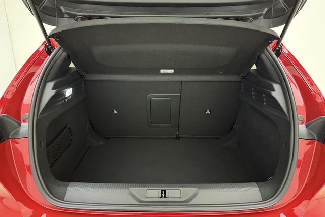 Peugeot 308 1.2 Hybrid 145 e-DCS6 GT | AUTOMAAT | Adaptief Cruise Control | Parkeercamera Voor & Achter | Navigatie | Apple Carplay & Android Auto Draadloos | LED koplampen |