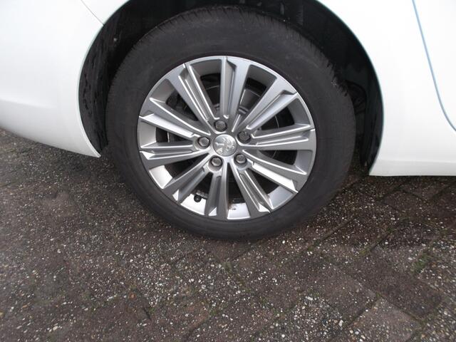 Peugeot 308 SW 1.2 PureTech Blue Lease Premium panodak achteruit cam navi half leer NIEUWE DISTRIBUTIE RIEM