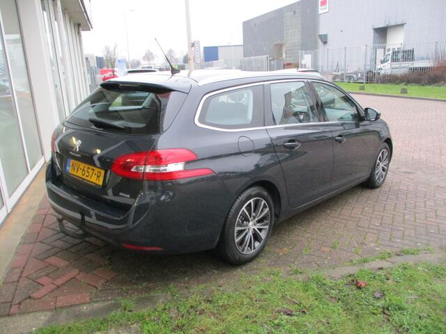 Peugeot 308 SW 1.2 PureTech Allure Keurige Auto!