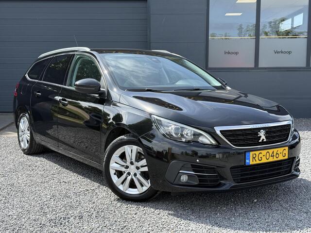 Peugeot 308 SW 1.2 PureTech Blue Lease Executive 2e Eigenaar,Navi,Pano,110pk,Clima,Cruise,6 Bak,PDC,Apple Carplay,N.A.P,APK tot 02-2027
