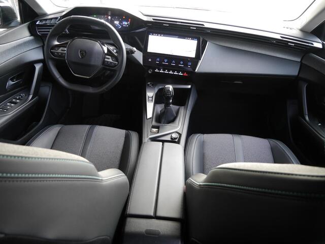 Peugeot 308 1.2 PureTech Allure | 130PK | Navigatie | Climate control | Lichtmetalen velgen | Achteruitrijcamera | Keyless entry en start | Parkeersensoren v+a