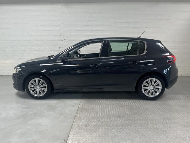 Peugeot 308 SW 1.2 PureTech Allure CLIMA/ CRUISE/ NAVI / ELK.PAKKET Dis.rim bij 95951km vervangen